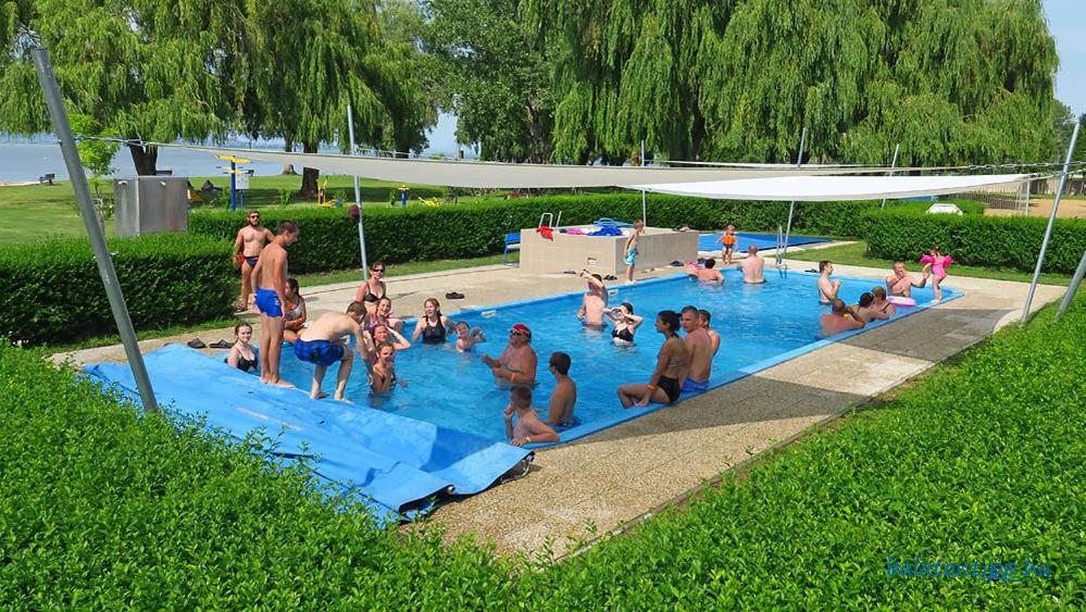 Appartement IrányBerény Panzió à Balatonberény Extérieur photo